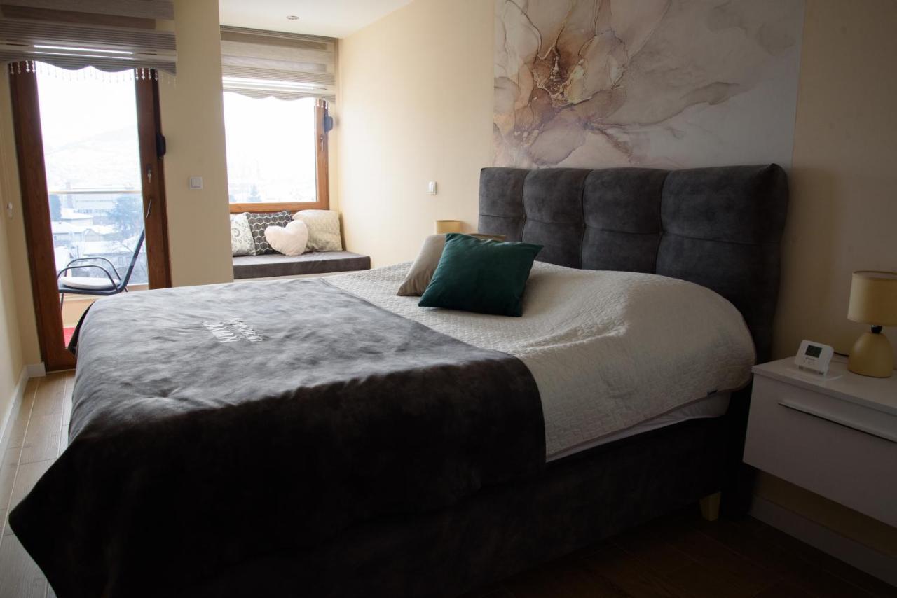 Apartman Jaman - โนวีปาซาร์ ภายนอก รูปภาพ