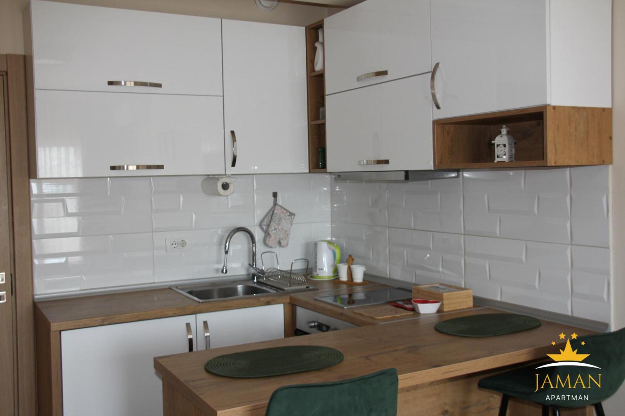 Apartman Jaman - โนวีปาซาร์ ภายนอก รูปภาพ